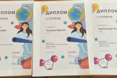 7Bwomanscience_01